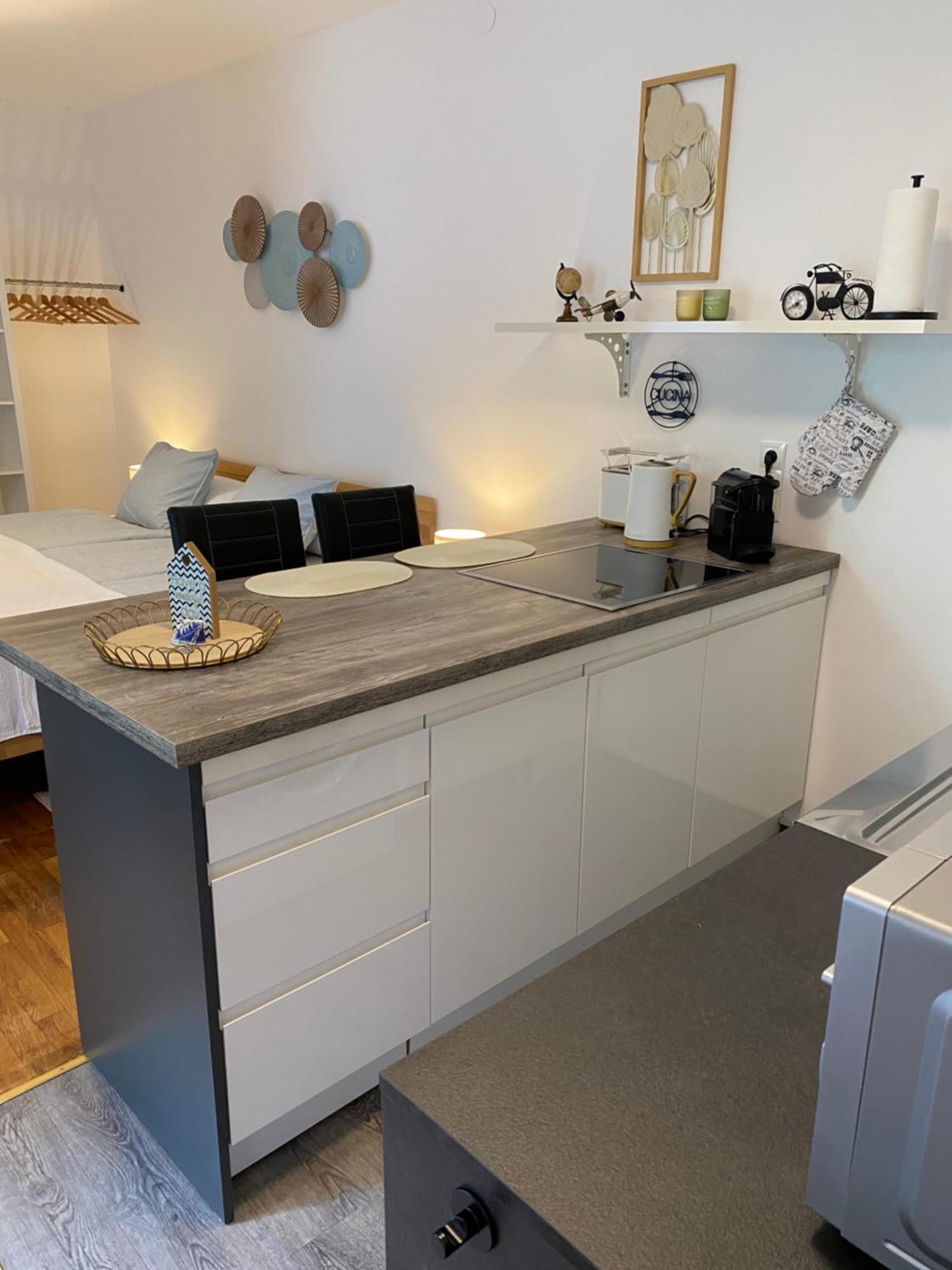Studio Im Wienerwald - Moedling Modling Buitenkant foto